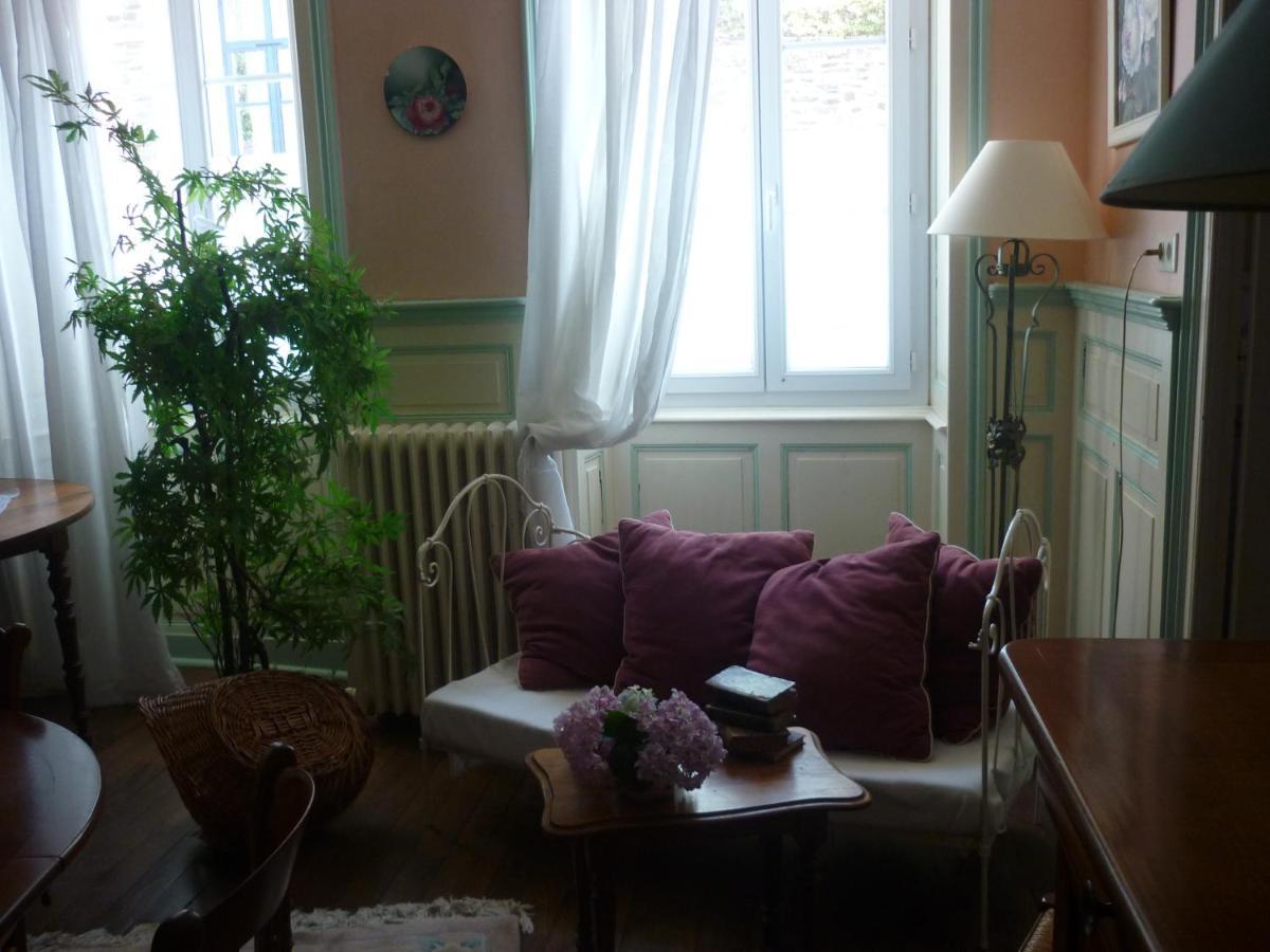 La Maison De Claire Val-Couesnon Bagian luar foto